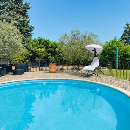 Avec Piscine A *